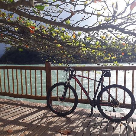 Chale Em Ilhabela - Praia De Itaguassu エクステリア 写真