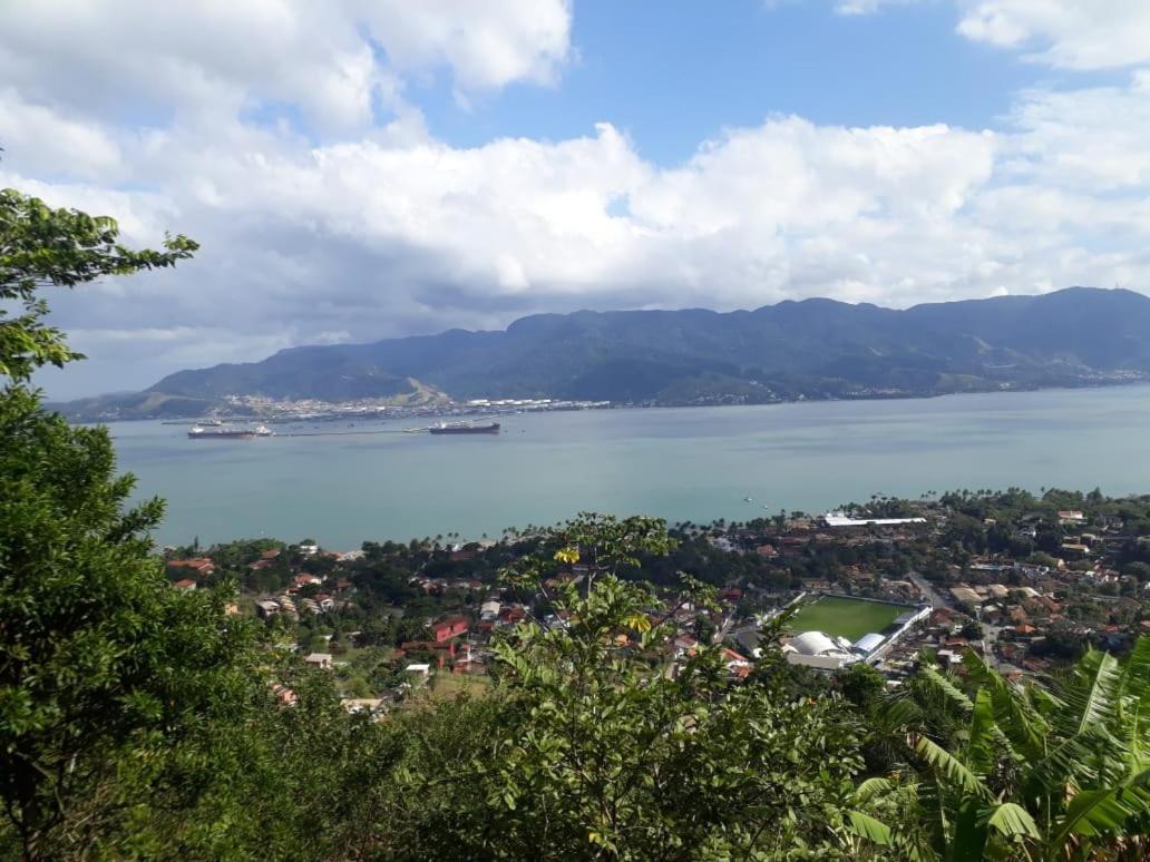 Chale Em Ilhabela - Praia De Itaguassu エクステリア 写真