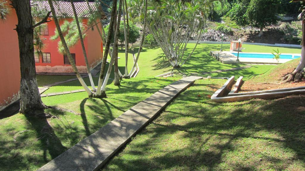 Chale Em Ilhabela - Praia De Itaguassu エクステリア 写真